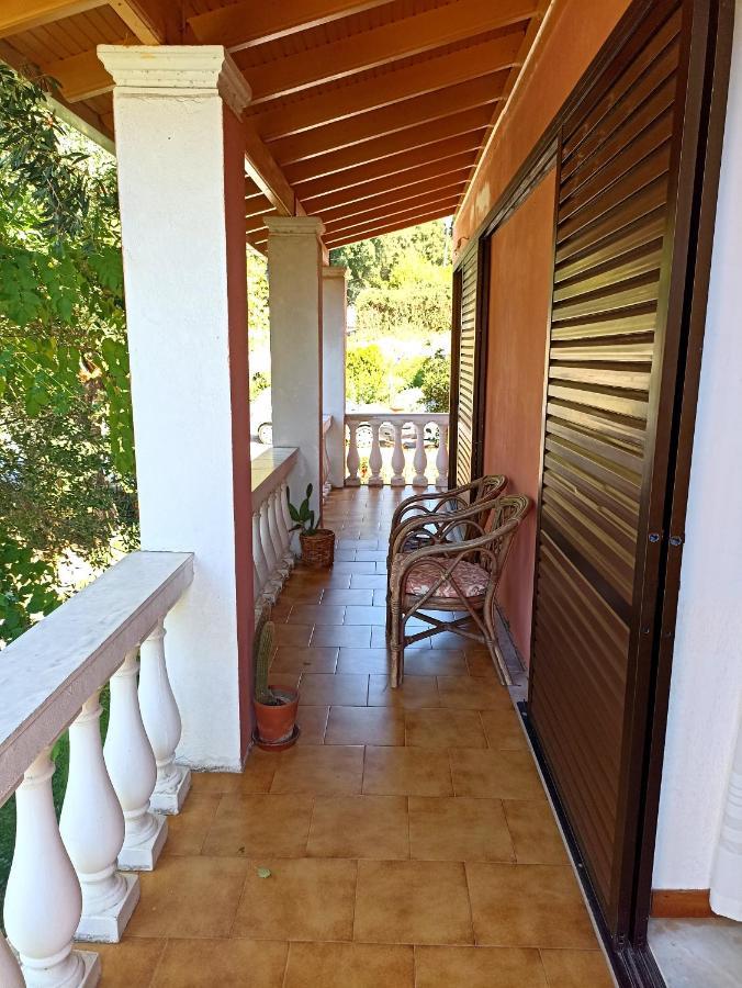 Iren Holiday Apartment Ypsos Buitenkant foto